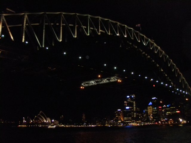 sydneybynight.jpg